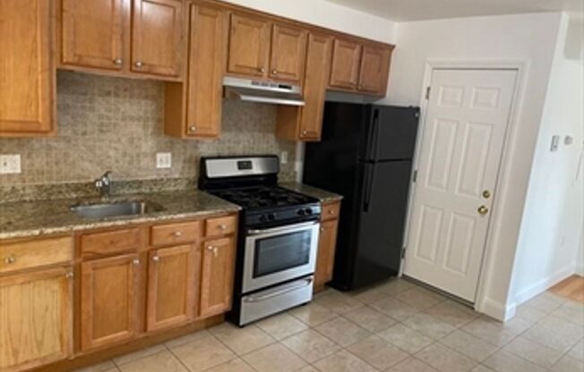 84-86 Maverick Street LLC