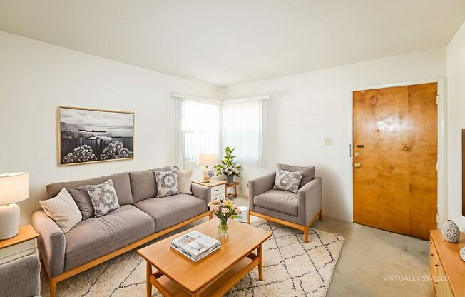 Emerald Garden - 5200r