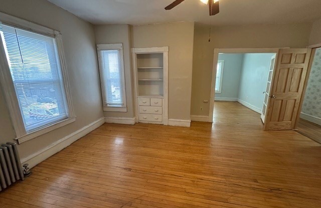 2 beds, 1 bath, 1,158 sqft, $2,000, Unit 425