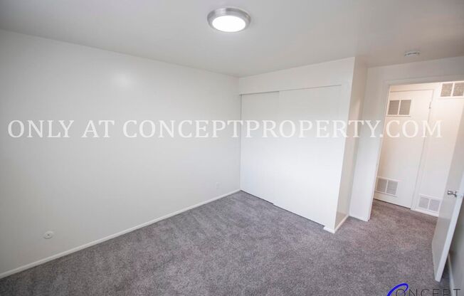 2 beds, 1 bath, 790 sqft, $1,299, Unit 02