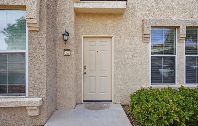 Americana Property Mgmt - Luxury condo 1b - 1b near Summerlin