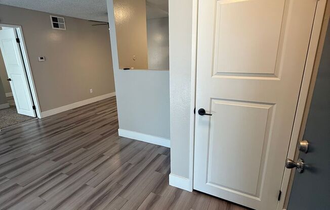 1 bed, 1 bath, 714 sqft, $1,995, Unit 076