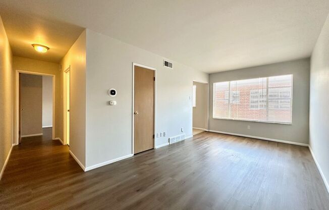 1 bed, 1 bath, 800 sqft, $895, Unit 4133-2F