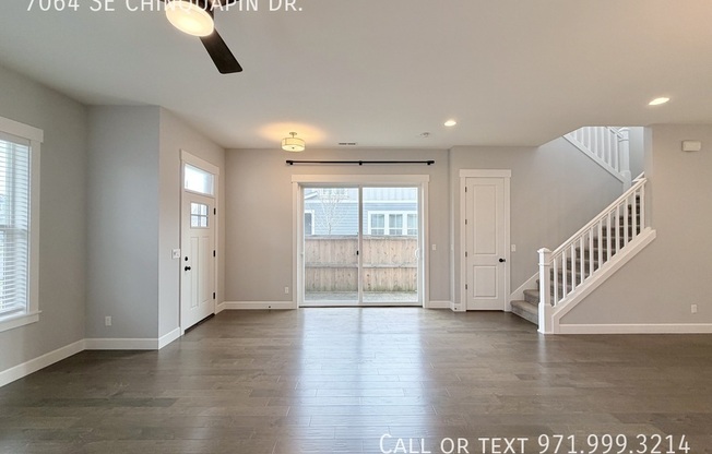 7064 SE CHINQUAPIN DR