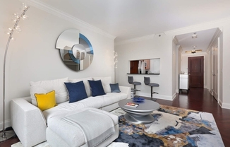 Studio, 1 bath, 610 sqft, $3,000, Unit 307