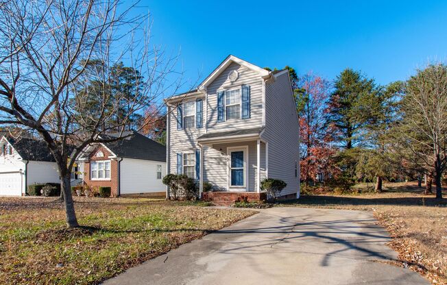 Charming 3-Bed, 2.5-Bath Home with New Roof & Spacious Yard Near Trails and Shopping