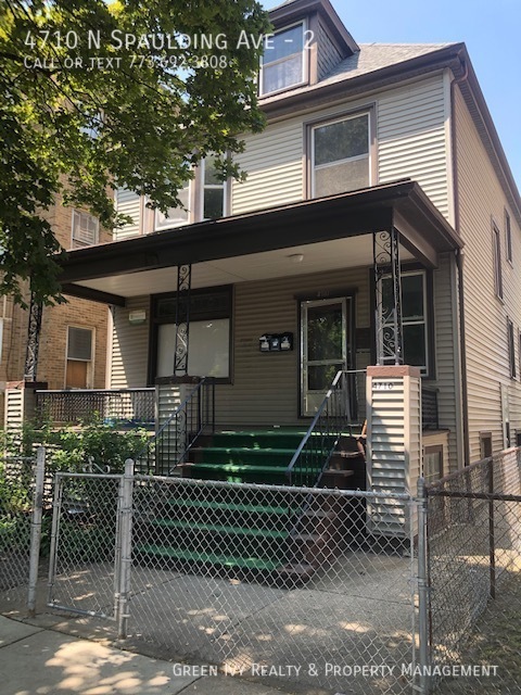 4710 N Spaulding Ave