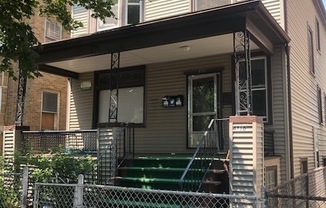 4710 N Spaulding Ave