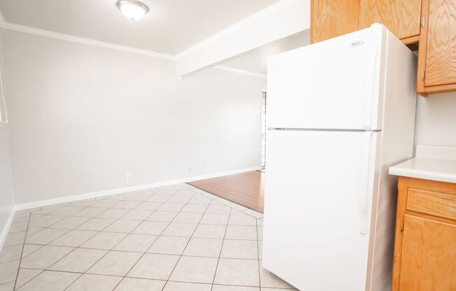 2 beds, 1 bath, $2,150