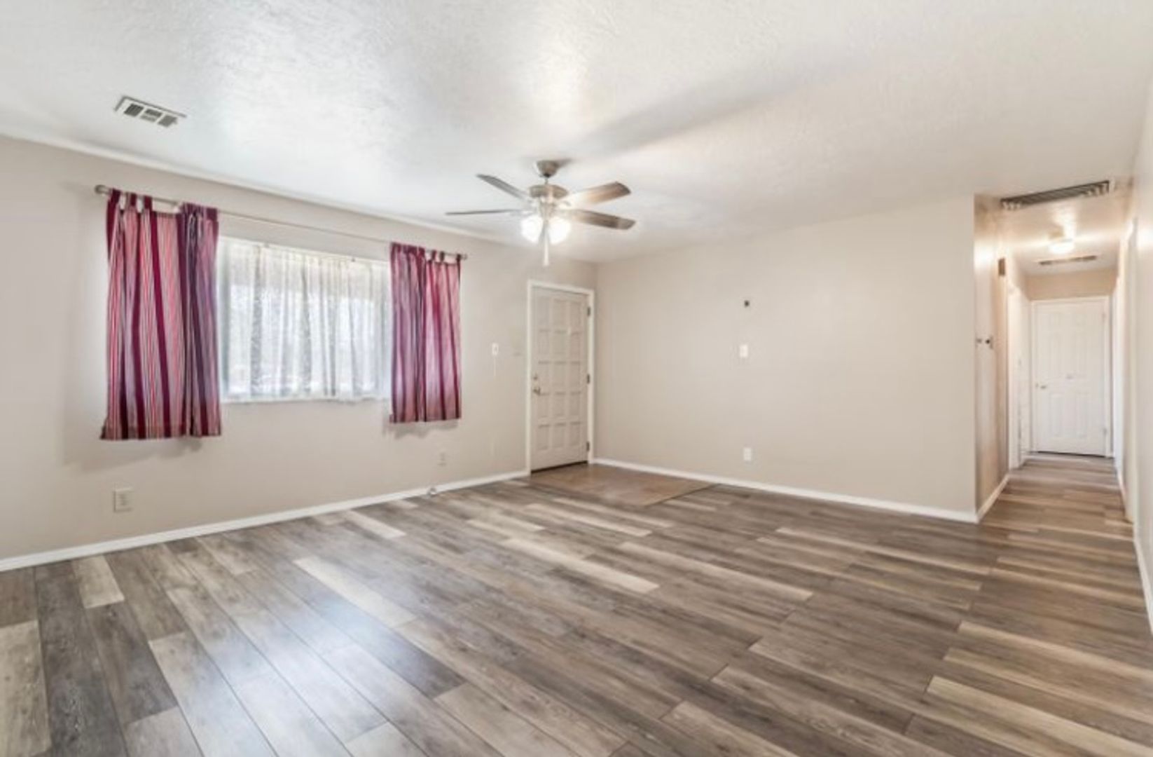 Cute remodeled home in the heart of Uptown