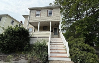 210 QUINCY AVE