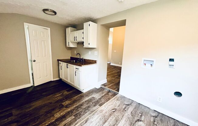 1 bed, 1 bath, $1,050