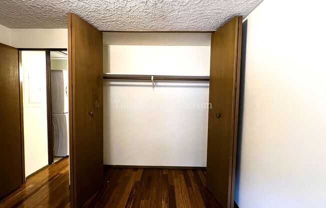 2 beds, 1 bath, $1,395, Unit #7