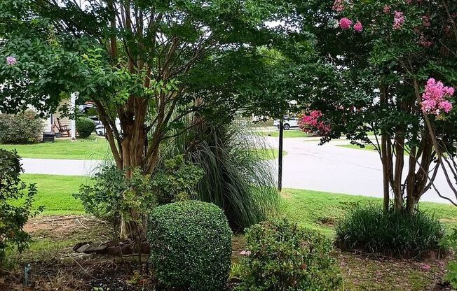 Sought After Riverwood Townhome!