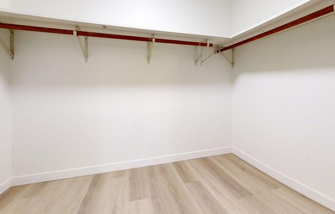 2 beds, 1 bath, 1,050 sqft, $1,050, Unit 207-206D