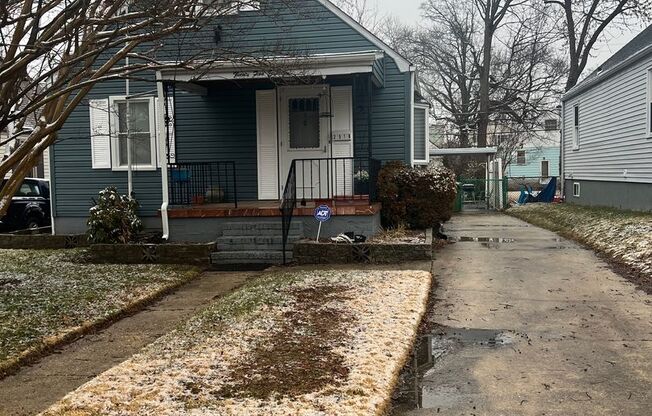 Charming 3 Bedroom Home in Parkville