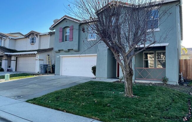 LARGE TWO STORY HOME IN ROCKLIN WITH 4 BEDROOM PLUS DEN & BONUS ROOM