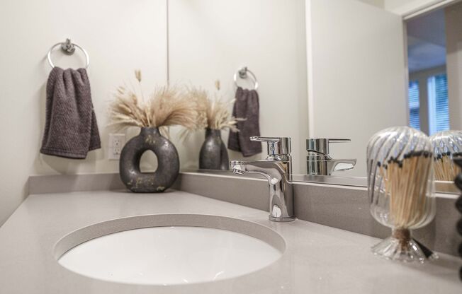 2 beds, 2 baths, 1,021 sqft, $2,070, Unit 510