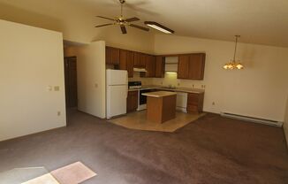 2 beds, 1 bath, 955 sqft, $1,195