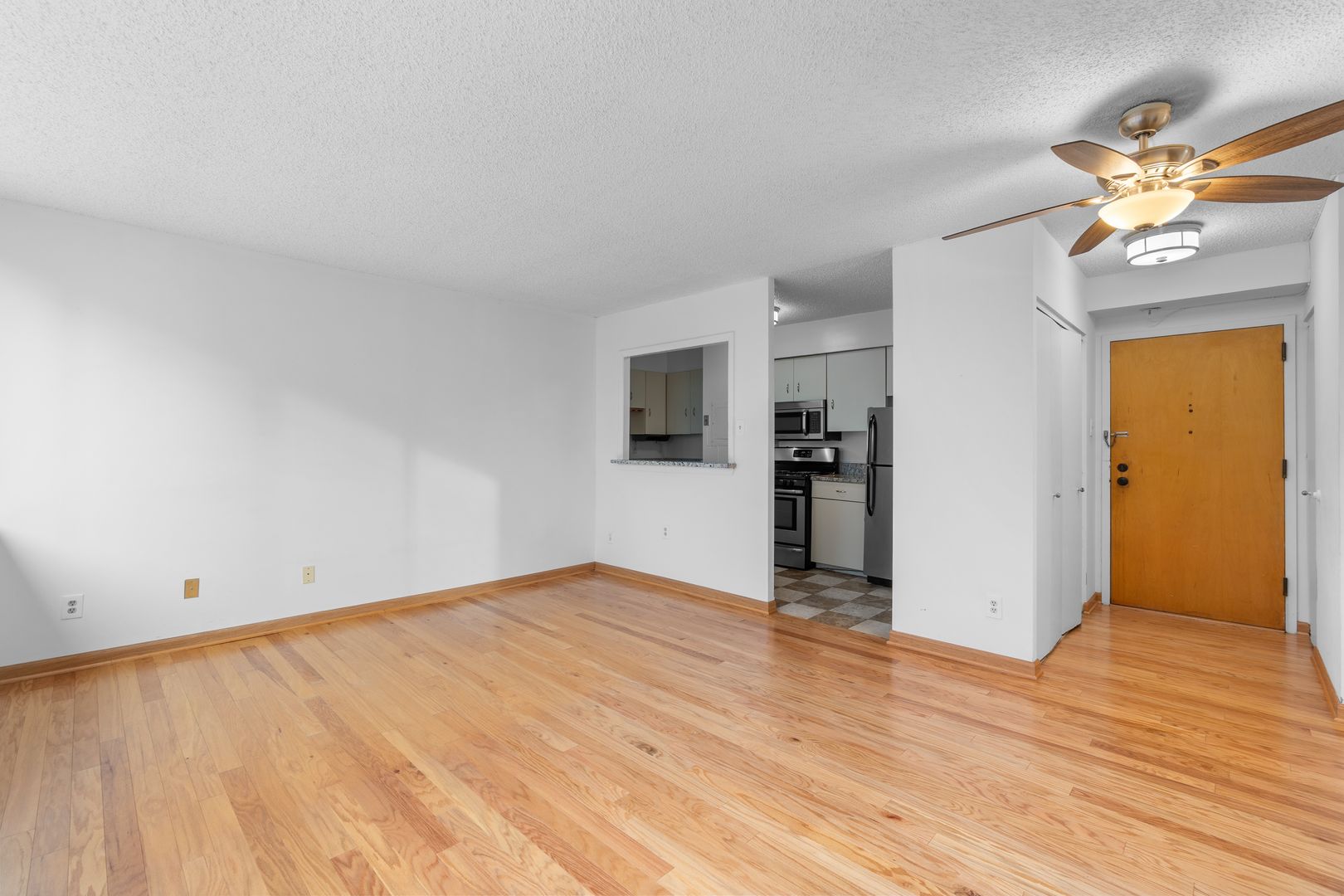 All Utilities Included! Bright Logan Circle 1BR/1BA Condo with Rooftop Views