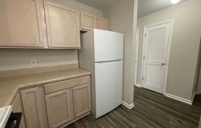 1 bed, 1 bath, 765 sqft, $1,125, Unit 2756-3