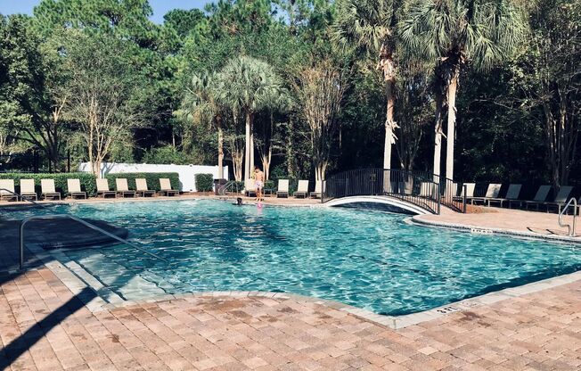 2 beds, 2 baths, $1,625, Unit Unit 1006