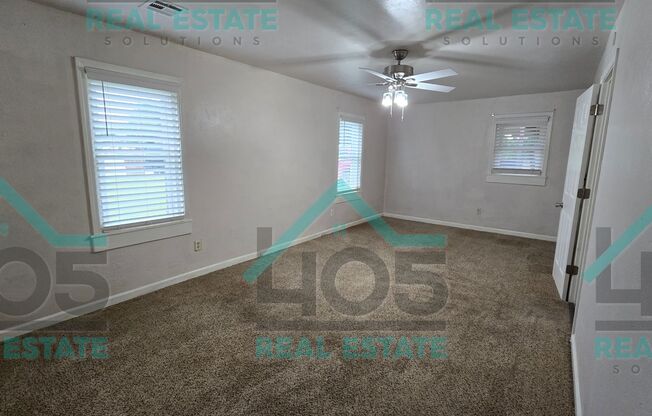 3 beds, 2 baths, $1,400