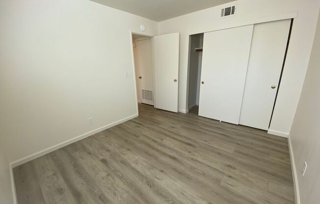 2 beds, 1 bath, 800 sqft, $2,150, Unit B