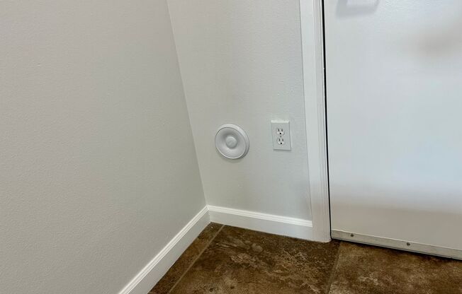 1 bed, 1 bath, 648 sqft, $1,899, Unit Unit 301