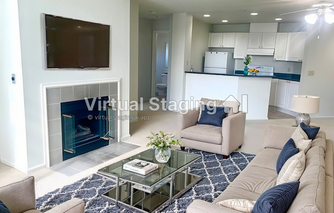 2 beds, 2 baths, 1,004 sqft, $2,695, Unit 305