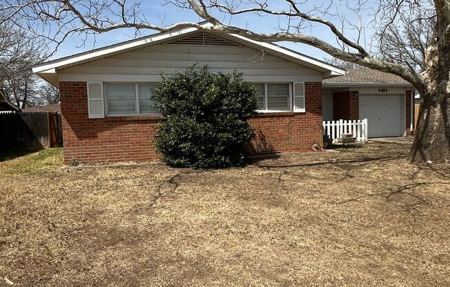 Beautiful Home on Mesa Circle!