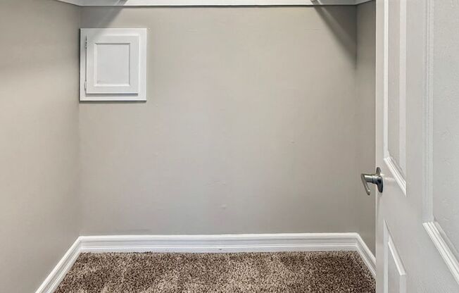 1 bed, 1 bath, 400 sqft, $1,875, Unit 56