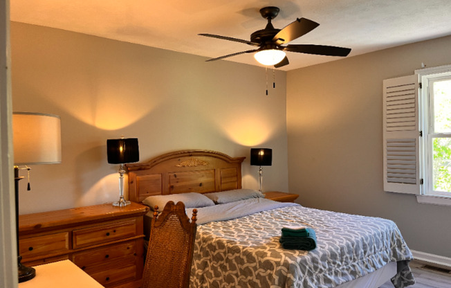 1536 PLANTERS RDG LN