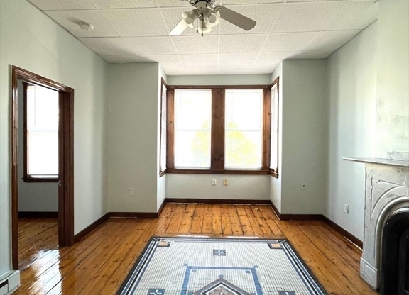 1 bed, 1 bath, 600 sqft, $2,350, Unit 2