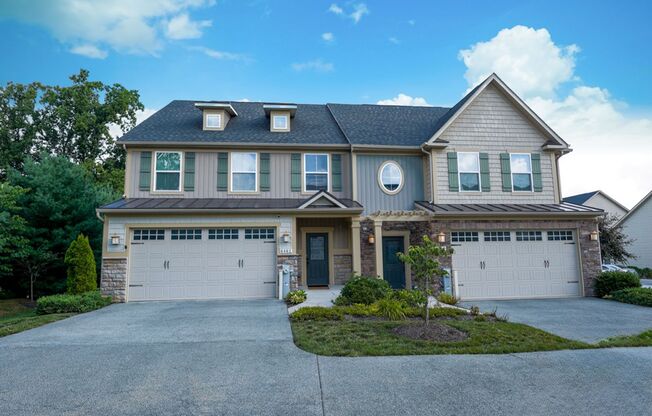 Stunning 4 BR/3 BA EOG Townhome in Elkridge! 55+ Community Home!