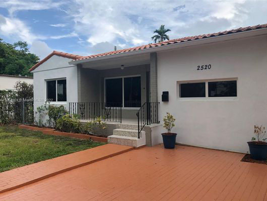 2520 SW 22 TER