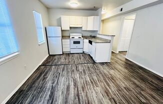 1 bed, 1 bath, 600 sqft, $800, Unit Unit 2