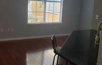 1 bed, 1 bath, $1,650, Unit Unit 341