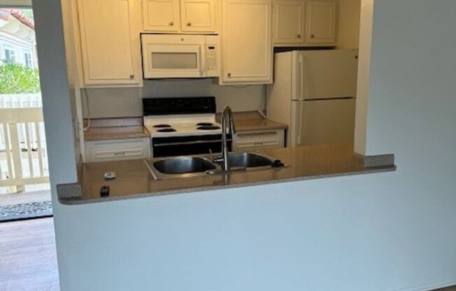 1 bed, 1 bath, 600 sqft, $2,650, Unit 16