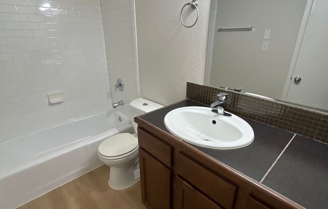 1 bed, 1 bath, 596 sqft, $1,340, Unit WIL-134