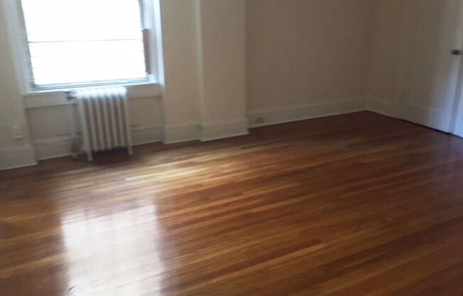 1 bed, 1 bath, 550 sqft, $1,325, Unit 102