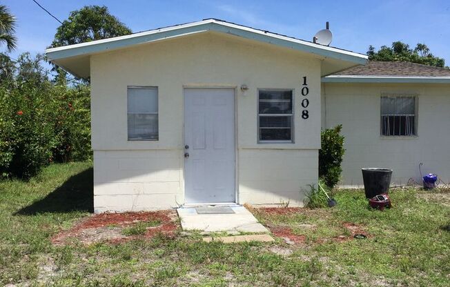 2 beds, 1 bath, $1,400