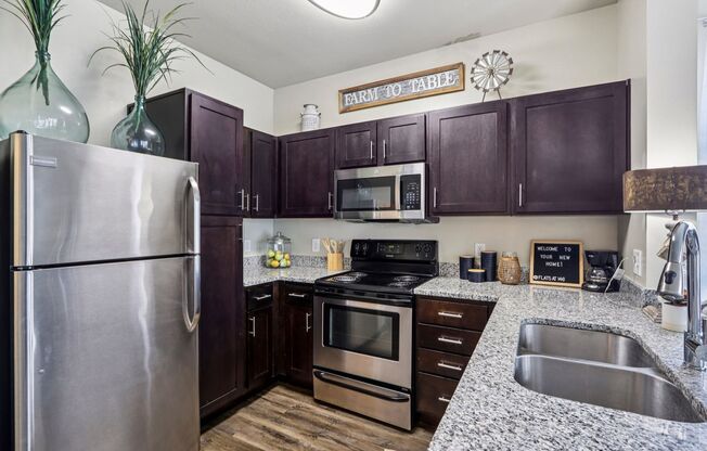 1 bed, 1 bath, 880 sqft, $1,350, Unit 08 - 301