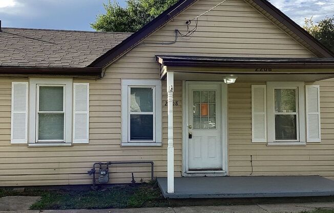 2 beds, 1 bath, $995