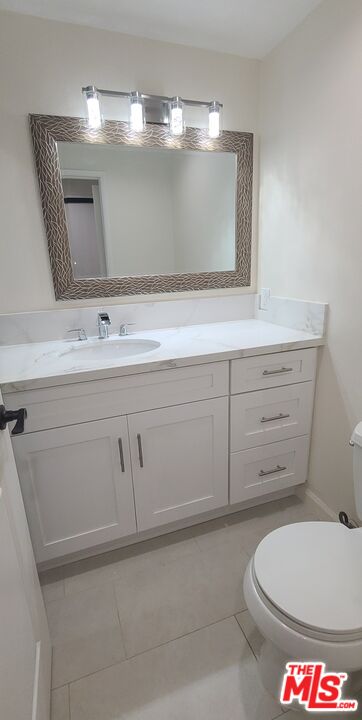 1557 S BEVERLY GLN BLVD