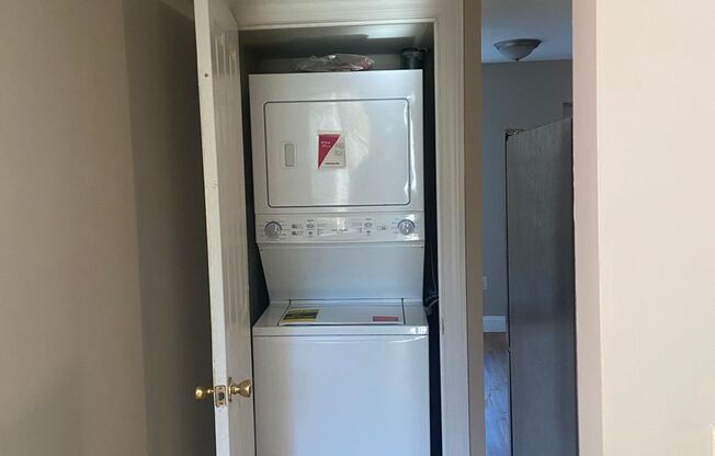 1 bed, 1 bath, 476 sqft, $900, Unit Apt. C (Top Left)