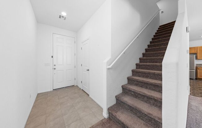 Modern 3-Bedroom + Loft Near VA Hospital