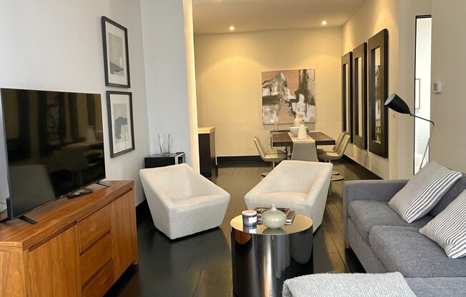 1 bed, 1 bath, 807 sqft, $7,500, Unit 6A