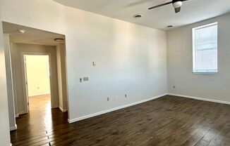 2 beds, 1 bath, 1,000 sqft, $1,375, Unit 3B