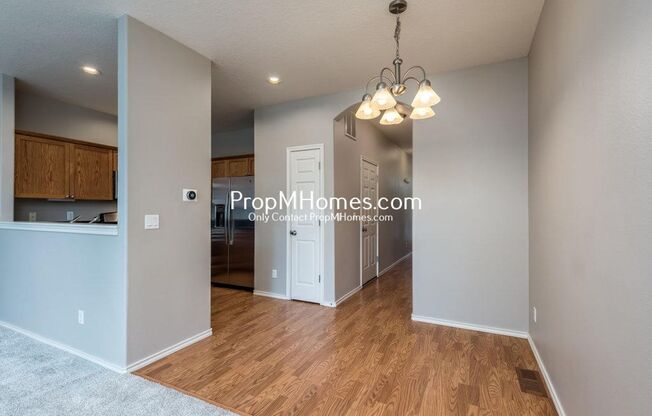Three Bedroom Townhome in the Heart of Sherwood!